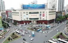 株洲百货大楼(株洲百货大楼停车场收费标准)