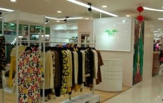 女装折扣加盟店(折扣女装加盟店10大品牌)