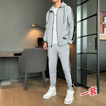 卫衣怎么搭配外套