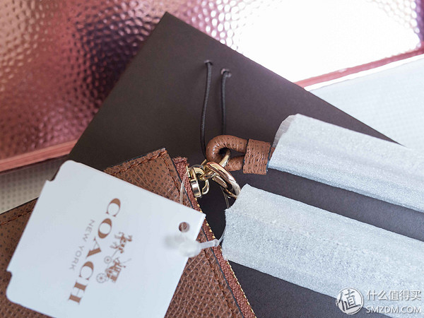 COACH蔻驰 三维纹理皮革女士拉链钱包
