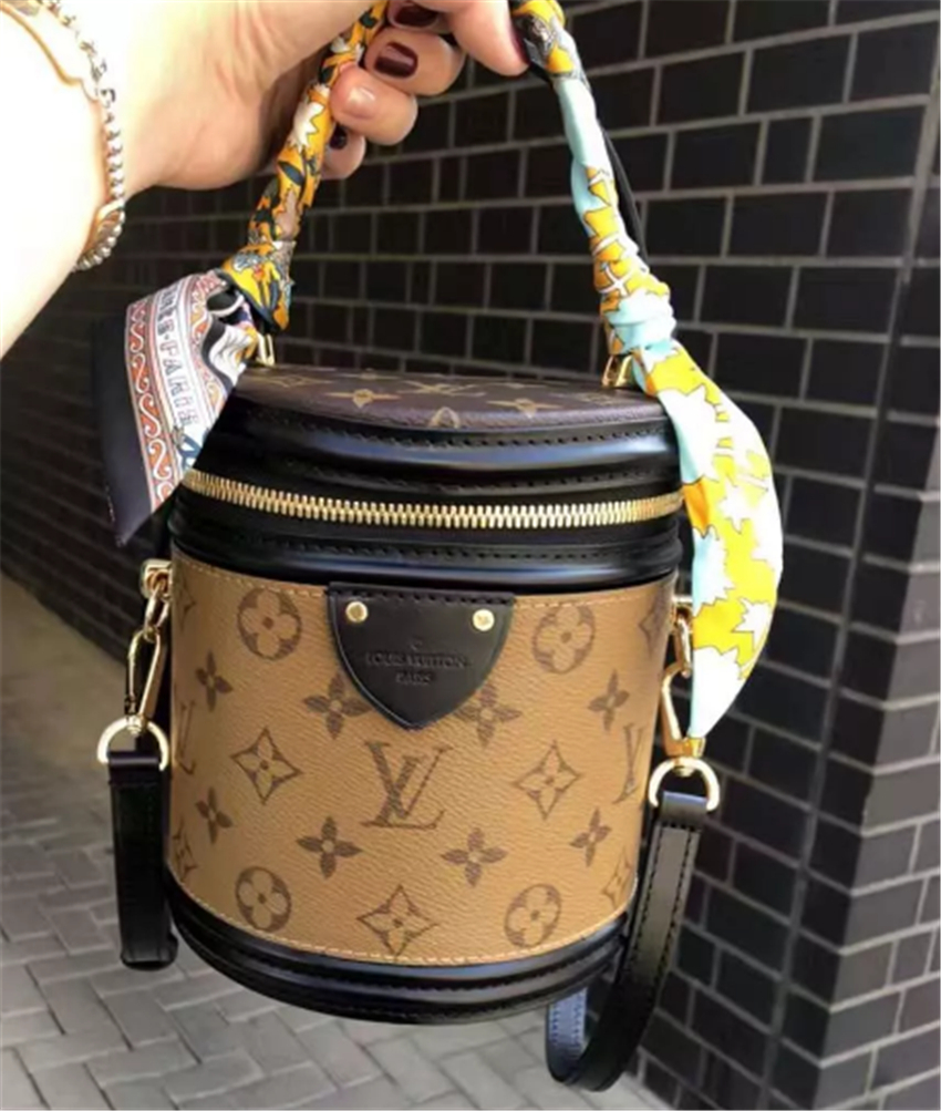 近水楼台先卖“假”,广州LV柜姐假包先上市,普通人怎么辨别?